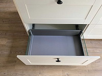 Keuken met apparatuur - afbeelding 28 van  34