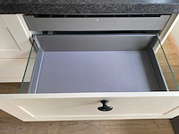 Keuken met apparatuur - afbeelding 31 van  34