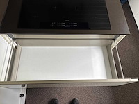 Keuken met apparatuur - afbeelding 18 van  29