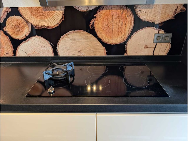 Keuken met apparatuur - afbeelding 5 van  28