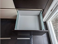 Keuken met apparatuur - afbeelding 19 van  28
