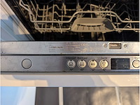 Keuken met apparatuur - afbeelding 21 van  28