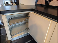 Keuken met apparatuur - afbeelding 12 van  28