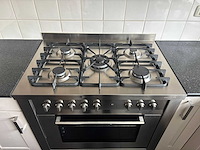 Keuken met apparatuur - afbeelding 9 van  27
