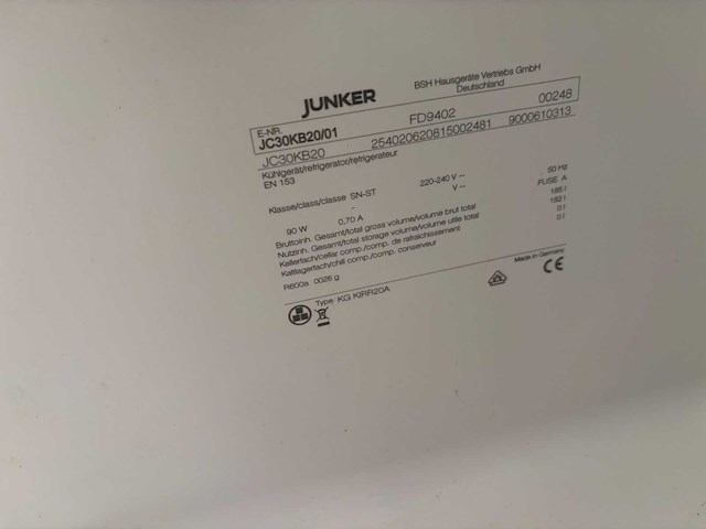 Keuken met apparatuur - afbeelding 14 van  19