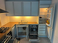 Keuken met apparatuur - afbeelding 9 van  15