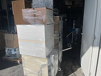 Keuken met apparatuur - afbeelding 20 van  21