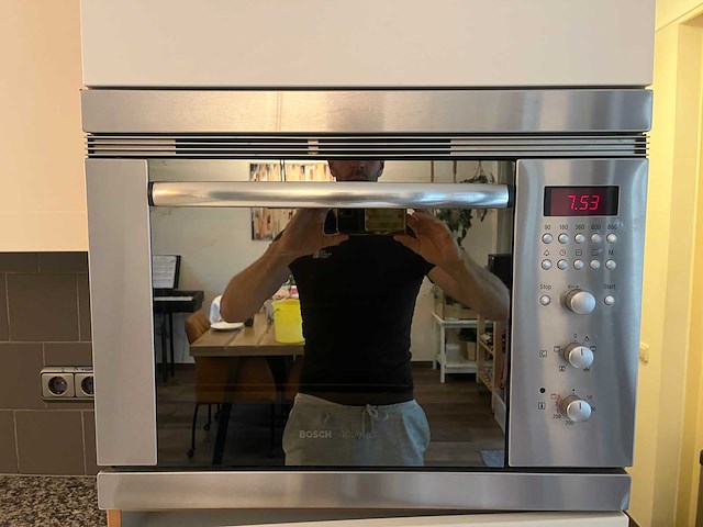 Keuken met apparatuur - afbeelding 7 van  21