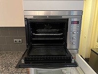 Keuken met apparatuur - afbeelding 8 van  21
