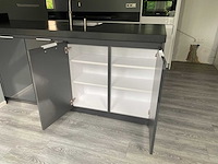 Keuken met apparatuur - afbeelding 16 van  27