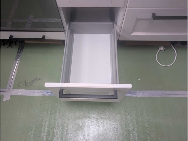 Keuken met apparatuur - afbeelding 14 van  35