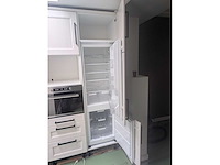 Keuken met apparatuur - afbeelding 16 van  18