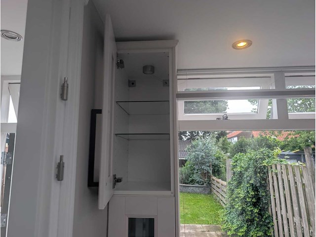 Keuken met apparatuur - afbeelding 2 van  18