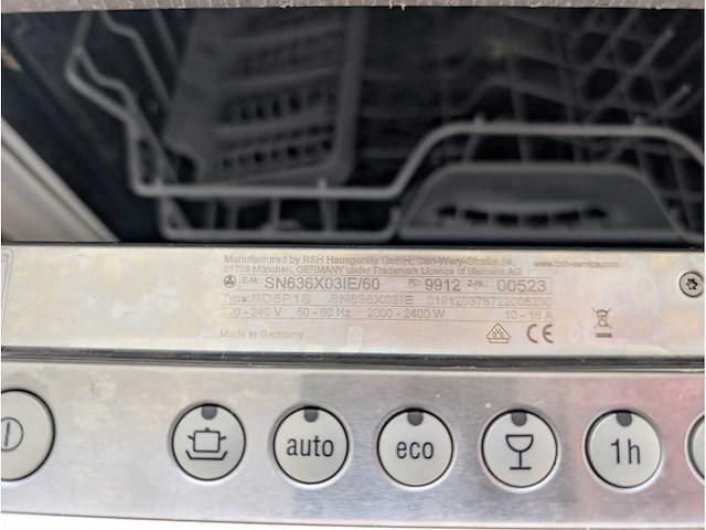 Keuken met apparatuur - afbeelding 13 van  34