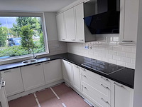 Keuken met apparatuur - afbeelding 1 van  28