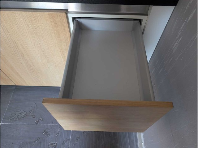 Keuken met apparatuur - afbeelding 11 van  38