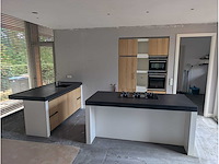 Keuken met apparatuur - afbeelding 1 van  38
