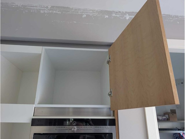 Keuken met apparatuur - afbeelding 35 van  38
