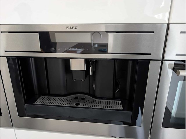 Keuken met apparatuur - afbeelding 22 van  56