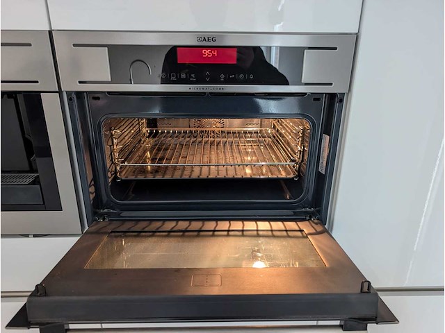 Keuken met apparatuur - afbeelding 24 van  56