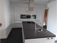 Keuken met apparatuur - afbeelding 34 van  56
