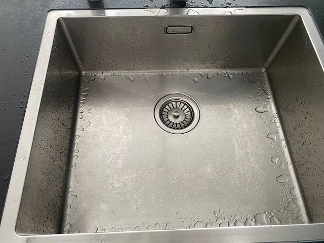 Keuken met apparatuur - afbeelding 3 van  27