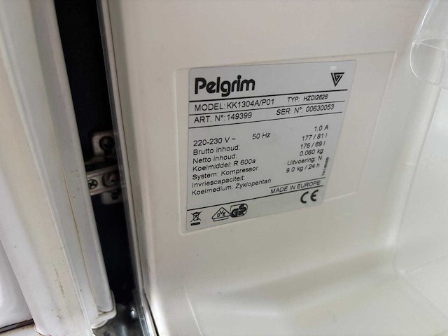 Keuken met apparatuur - afbeelding 28 van  30