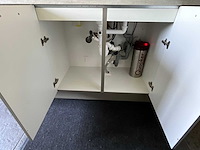 Keuken met apparatuur - afbeelding 7 van  39