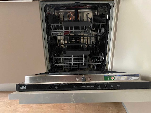 Keuken met apparatuur - afbeelding 7 van  49