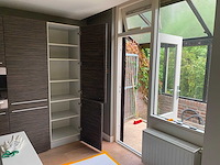 Keuken met apparatuur - afbeelding 42 van  49