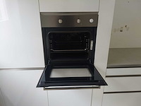 Keuken met apparatuur - afbeelding 9 van  24