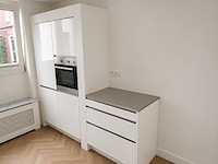 Keuken met apparatuur - afbeelding 12 van  24