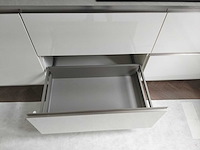 Keuken met apparatuur - afbeelding 24 van  24