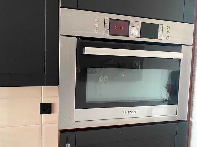 Keuken met apparatuur - afbeelding 14 van  29