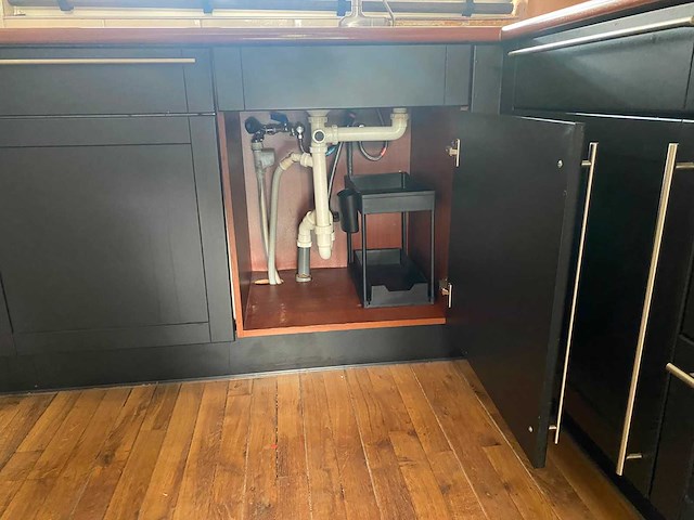Keuken met apparatuur - afbeelding 22 van  29
