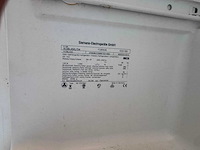 Keuken met apparatuur - afbeelding 4 van  29
