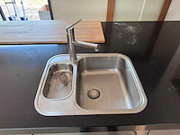Keuken met apparatuur - afbeelding 14 van  29