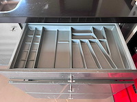 Keuken met apparatuur - afbeelding 15 van  29