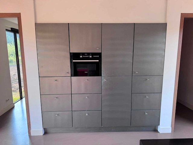 Keuken met apparatuur - afbeelding 24 van  29