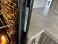 Keuken met apparatuur - afbeelding 5 van  28