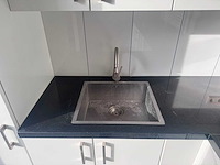 Keuken met apparatuur - afbeelding 11 van  25