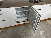 Keuken met apparatuur - afbeelding 5 van  18