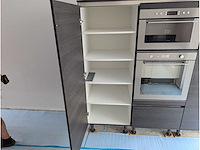 Keuken met apparatuur - afbeelding 10 van  25