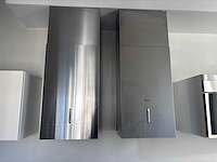 Keuken met apparatuur - afbeelding 2 van  28