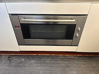 Keuken met apparatuur - afbeelding 10 van  28