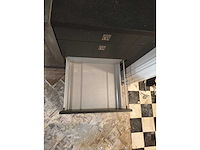 Keuken met apparatuur - afbeelding 7 van  21