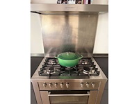 Keuken met apparatuur - afbeelding 13 van  21