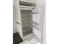Keuken met apparatuur - afbeelding 14 van  23
