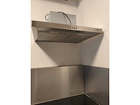 Keuken met apparatuur - afbeelding 7 van  17
