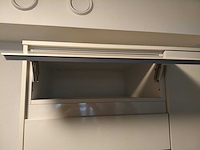 Keuken met apparatuur - afbeelding 9 van  17